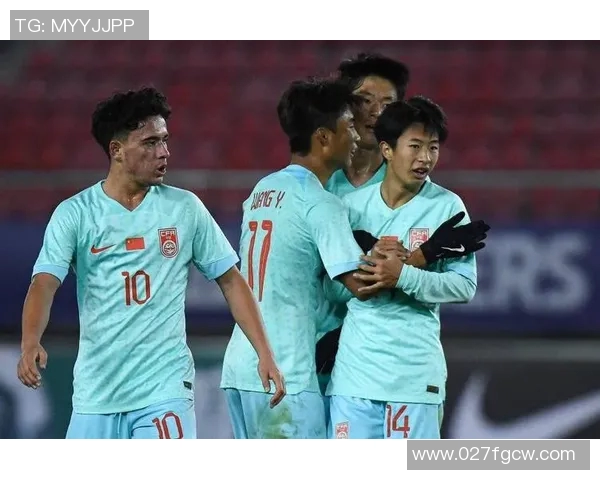 亚洲杯激战伊拉克对阵沙特全力争夺晋级名额精彩对决引人瞩目